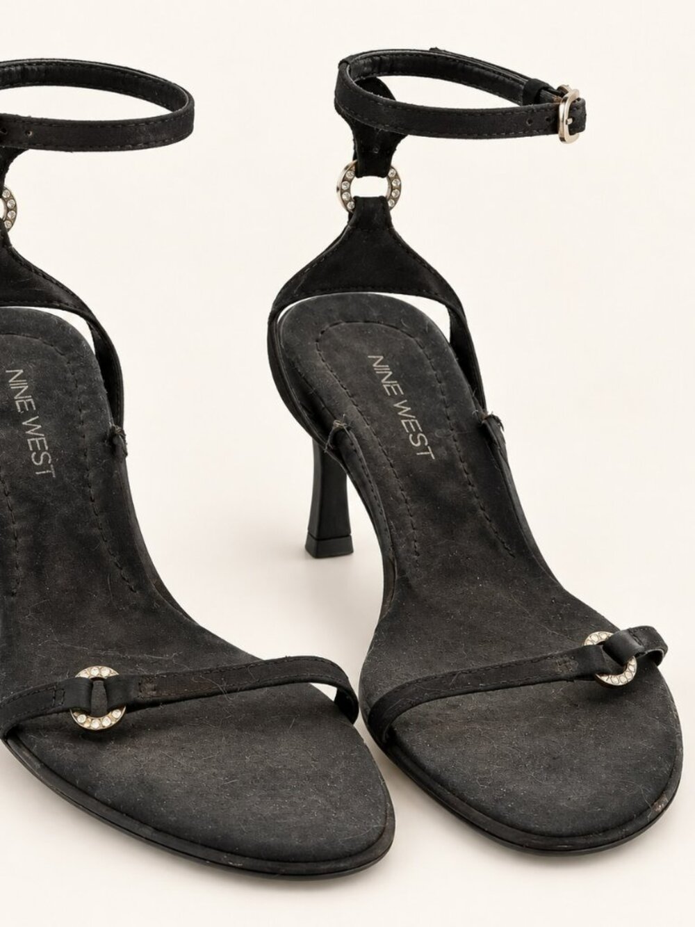Nine West Unite Black Rhinestone Ring Ankle Strap Sandals 7M